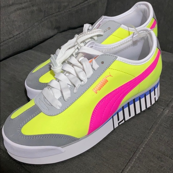 Puma Shoes - 3/$40 🆕 PUMA ROMA AMOR LOGO